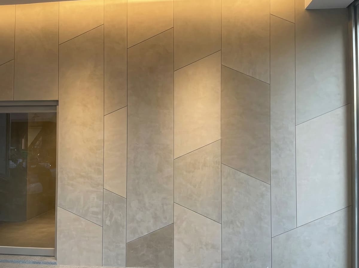 鈴鹿司曼特塗料施工 2