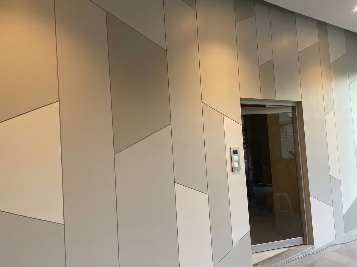 鈴鹿司曼特塗料施工 3